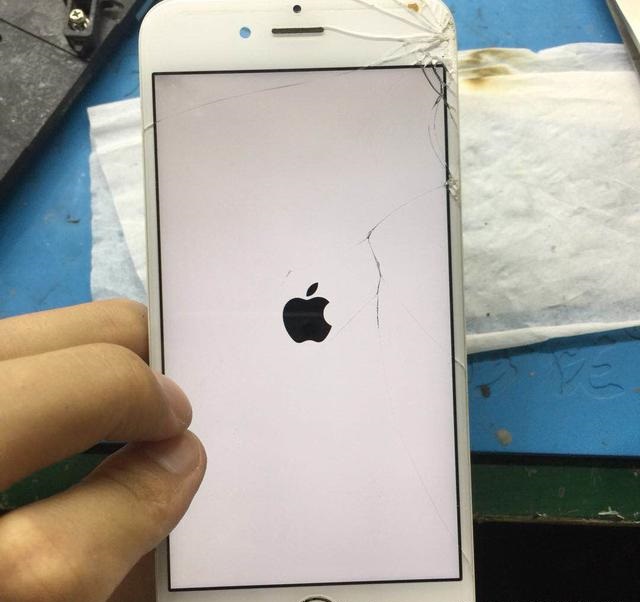 iphone进水维修过主板还值钱吗,iphone6进水修主板多少钱