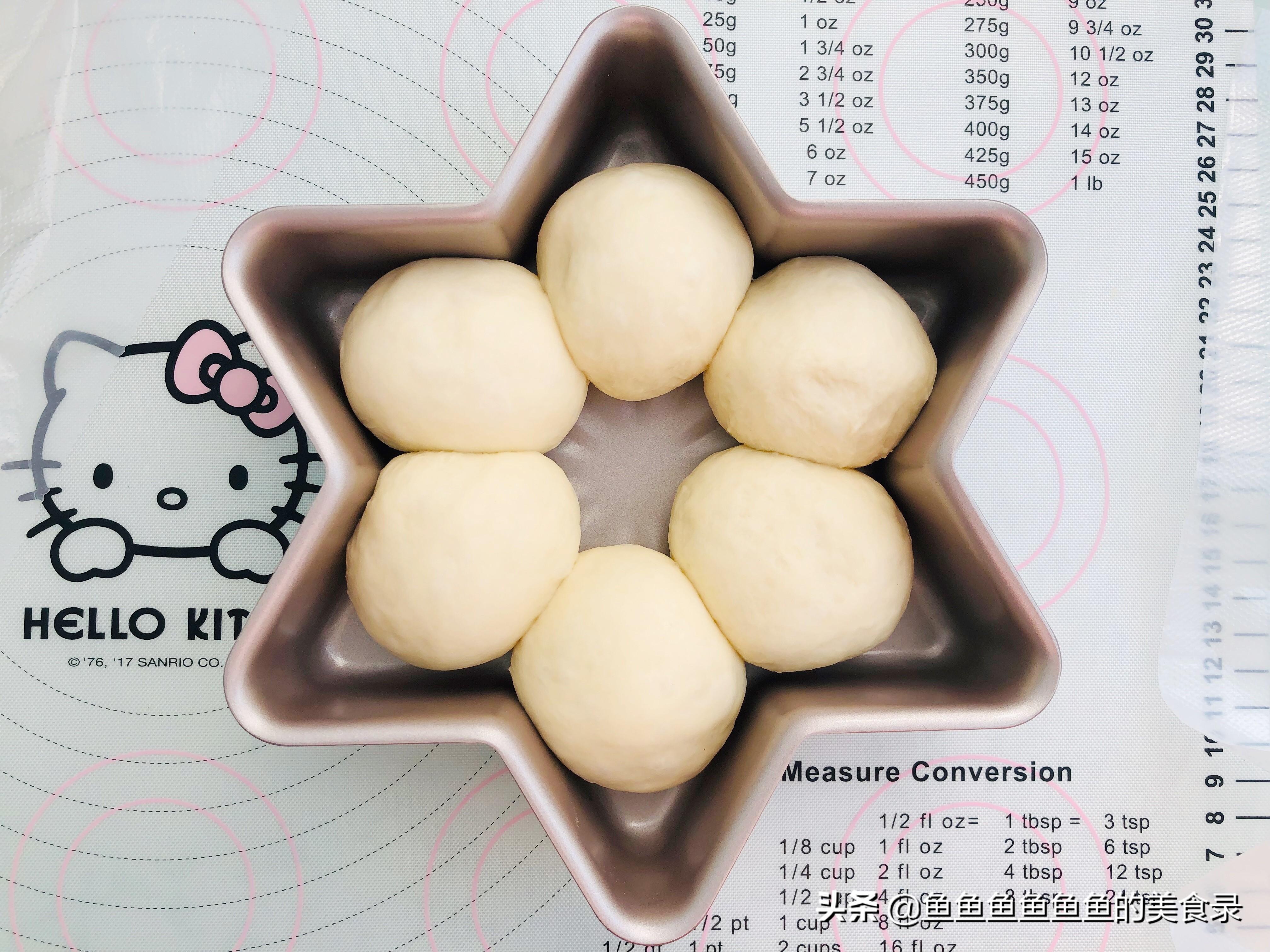 怎样用面包机做出松软拉丝的面包,用面包机如何做出松软拉丝的面包