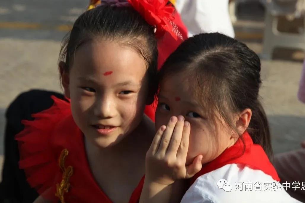 省实验中学思达外国语小学举行庆祝“六一”儿童节校园艺术展演