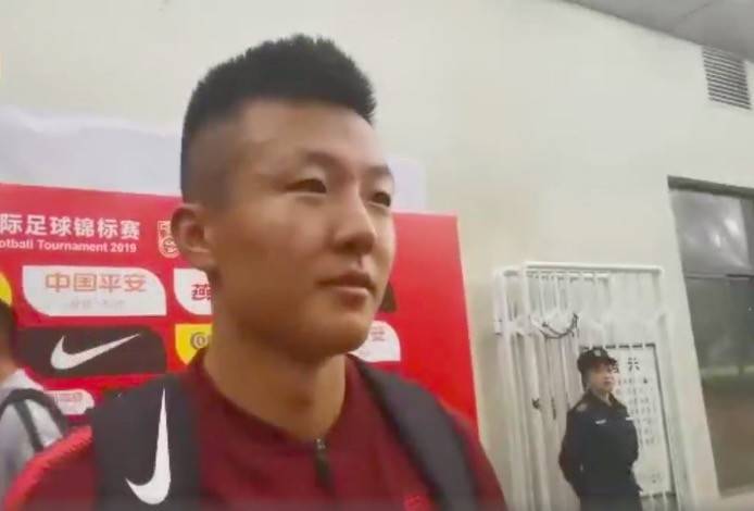 国足队员的工资是谁给的,国足球员一年工资是多少