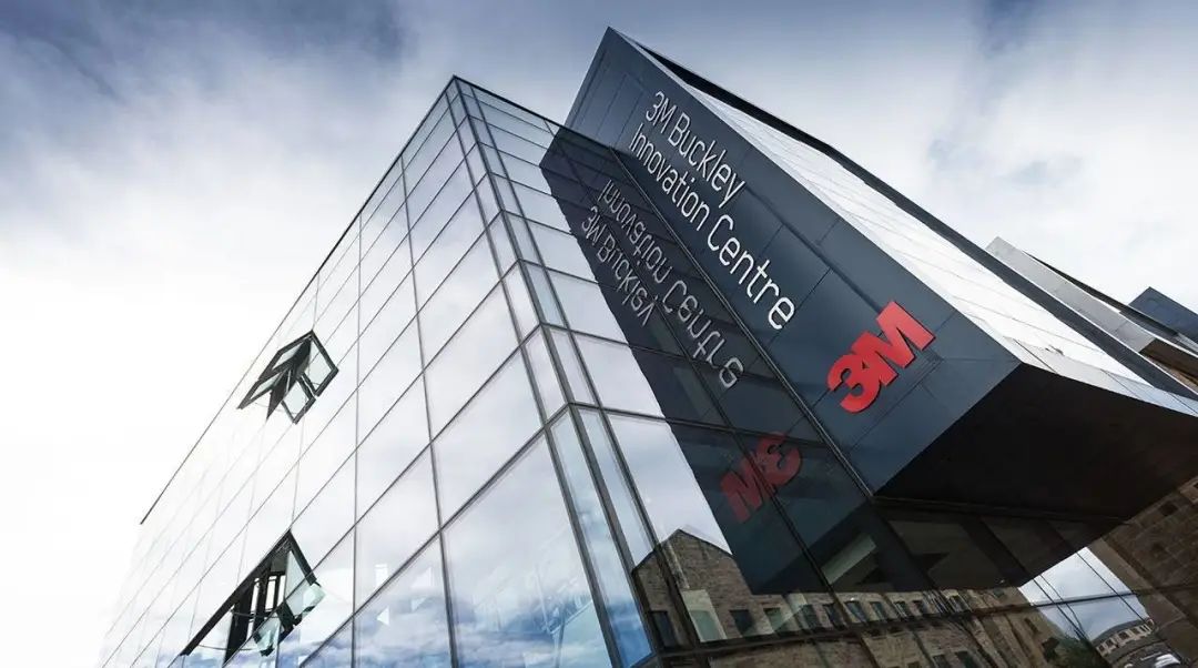 性价比高的英语国家留学,性价比超高的留学大学