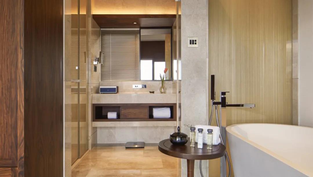 他们的歌声唱哭了周迅！这支隐居大理的殿堂民谣乐队要出圈了吗