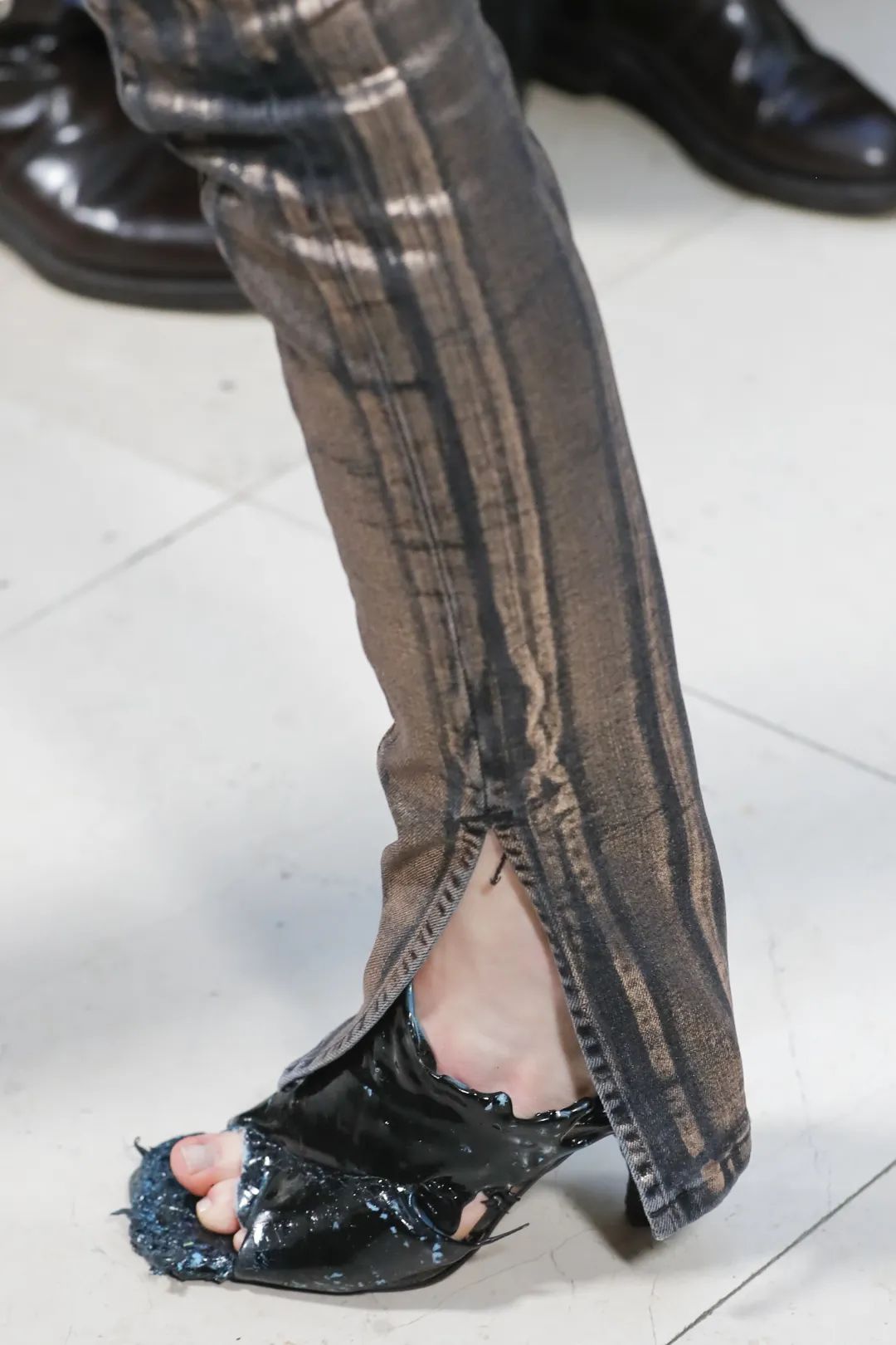 腿精杨幂居然出了瘦腿教程,腿精杨幂穿搭