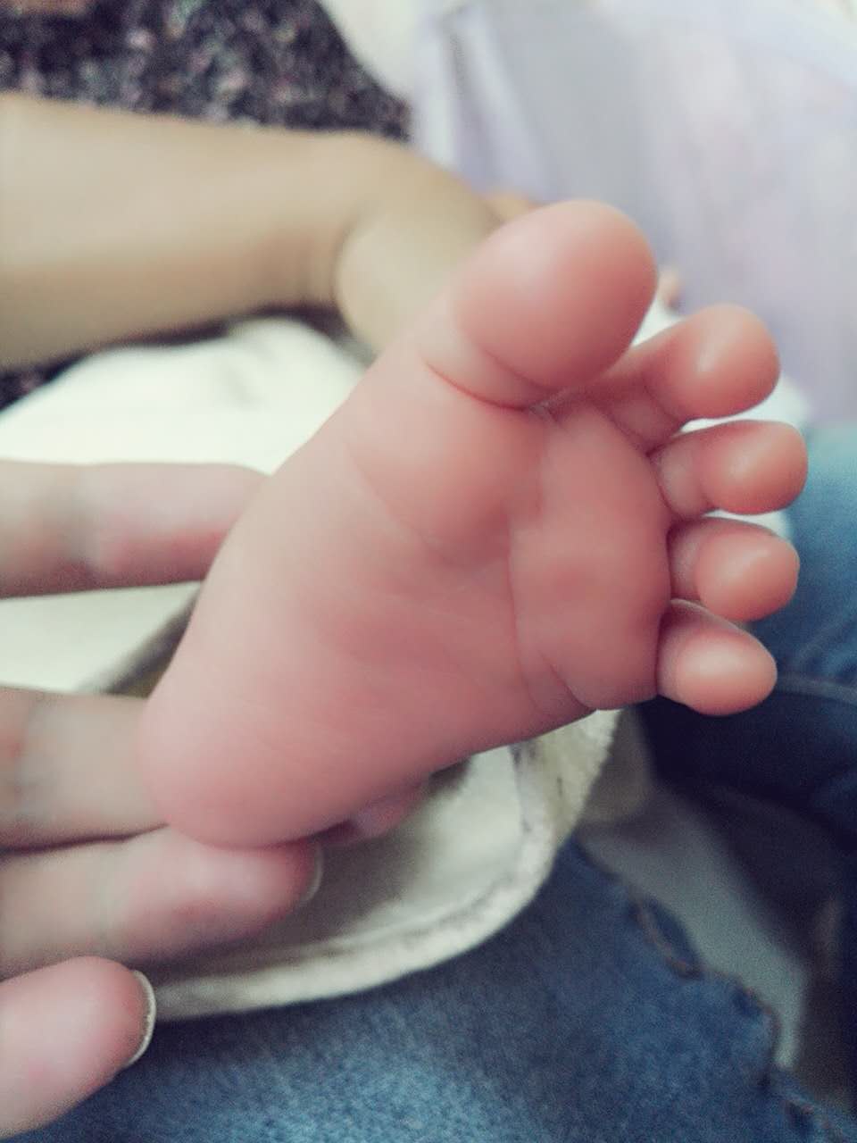 老婆怀孕我去照顾她家,老婆怀孕了我在外面打工