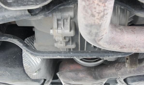 大众途观底盘悬架是什么材质,大众途观是suv吗