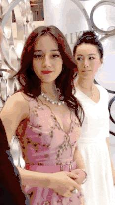 等等，到底什么是饭圈？坤伦之战中一个再度浮出水面的神秘群体