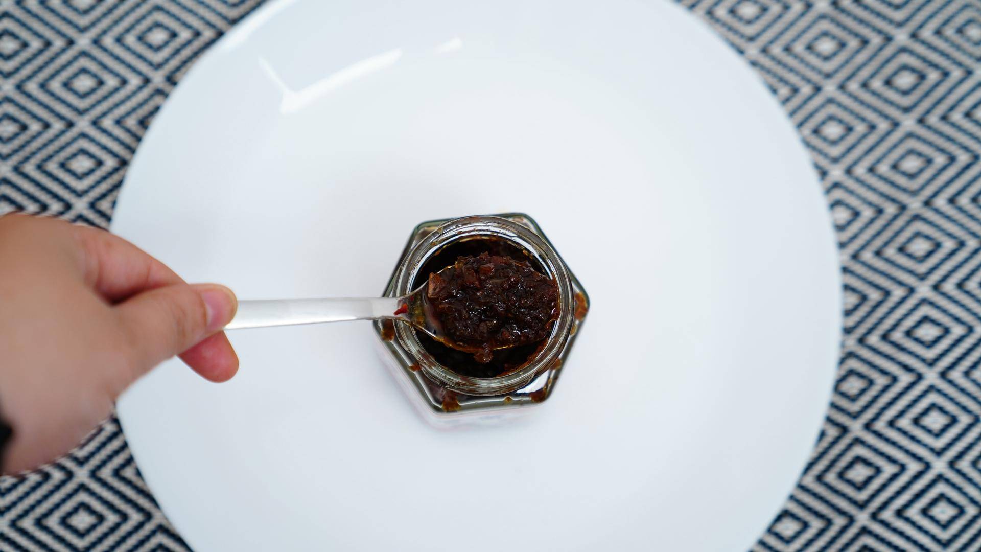 如何用老干妈调制万能秘制酱料,除了老干妈还有这16种酱料值得吃