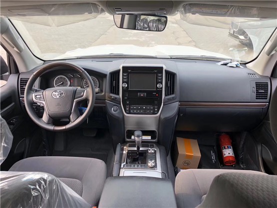 丐版丰田酷路泽,15款中规丰田酷路泽4600顶配轻改