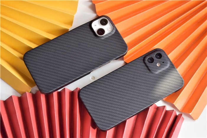 iphone13手机壳带镜头膜测评,iphone13皮革保护壳和硅胶测评