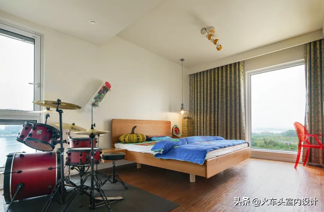 155㎡圆弧空间，三代同堂的无代沟共处