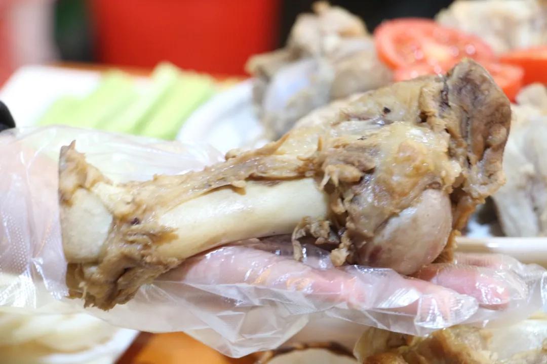 正宗手撕大骨,西安最火牛大骨