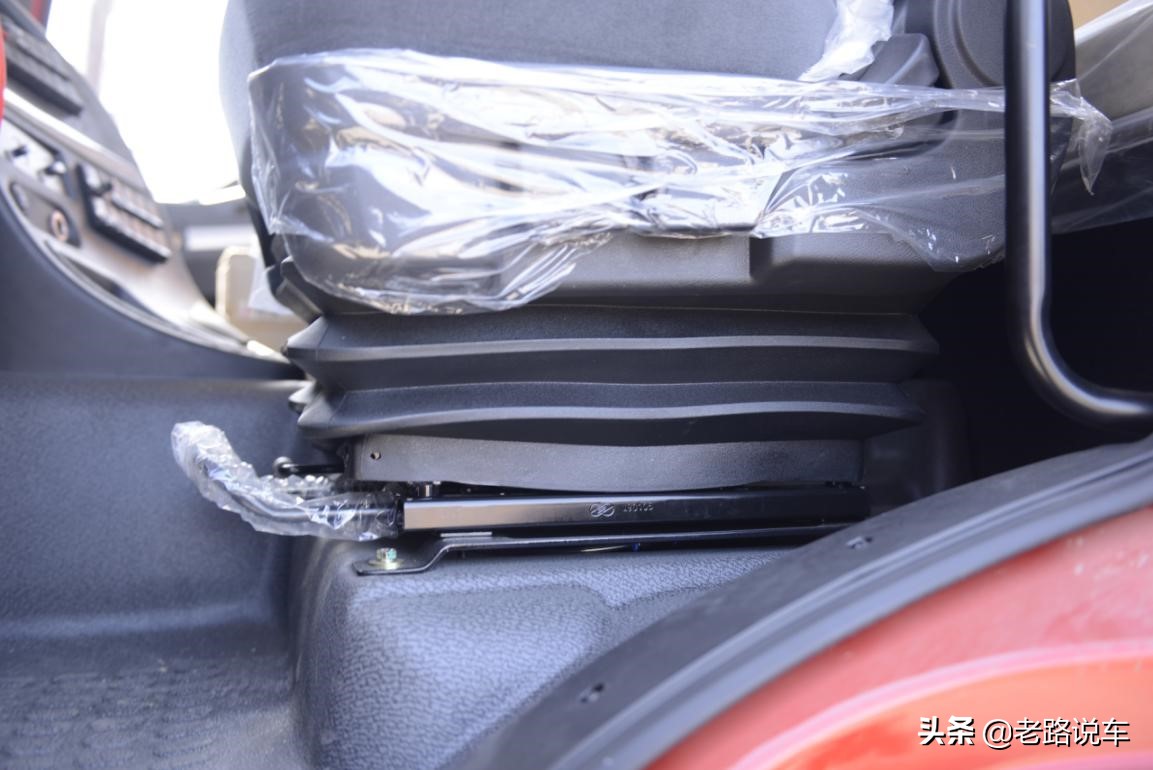 新m3000重体车多重,新m3000s牵引车缺点和优点