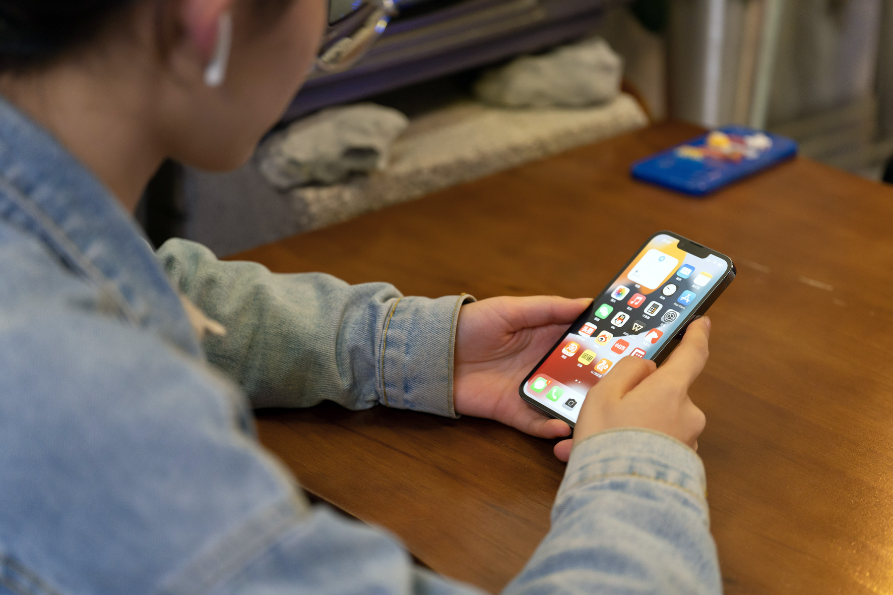 新机直屏次旗舰来了魅族18x官宣,魅族18x是家庭旗舰还是青年旗舰