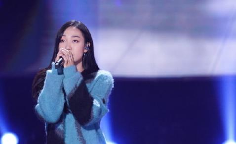 《好声音》李健战队三位女学员漫画出炉,玛迪娜比单依纯更美