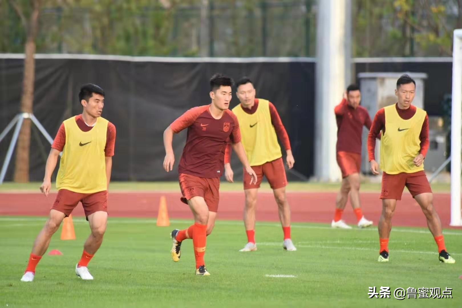 鲁能足球学校u19梯队试训视频,山东鲁能09梯队试训