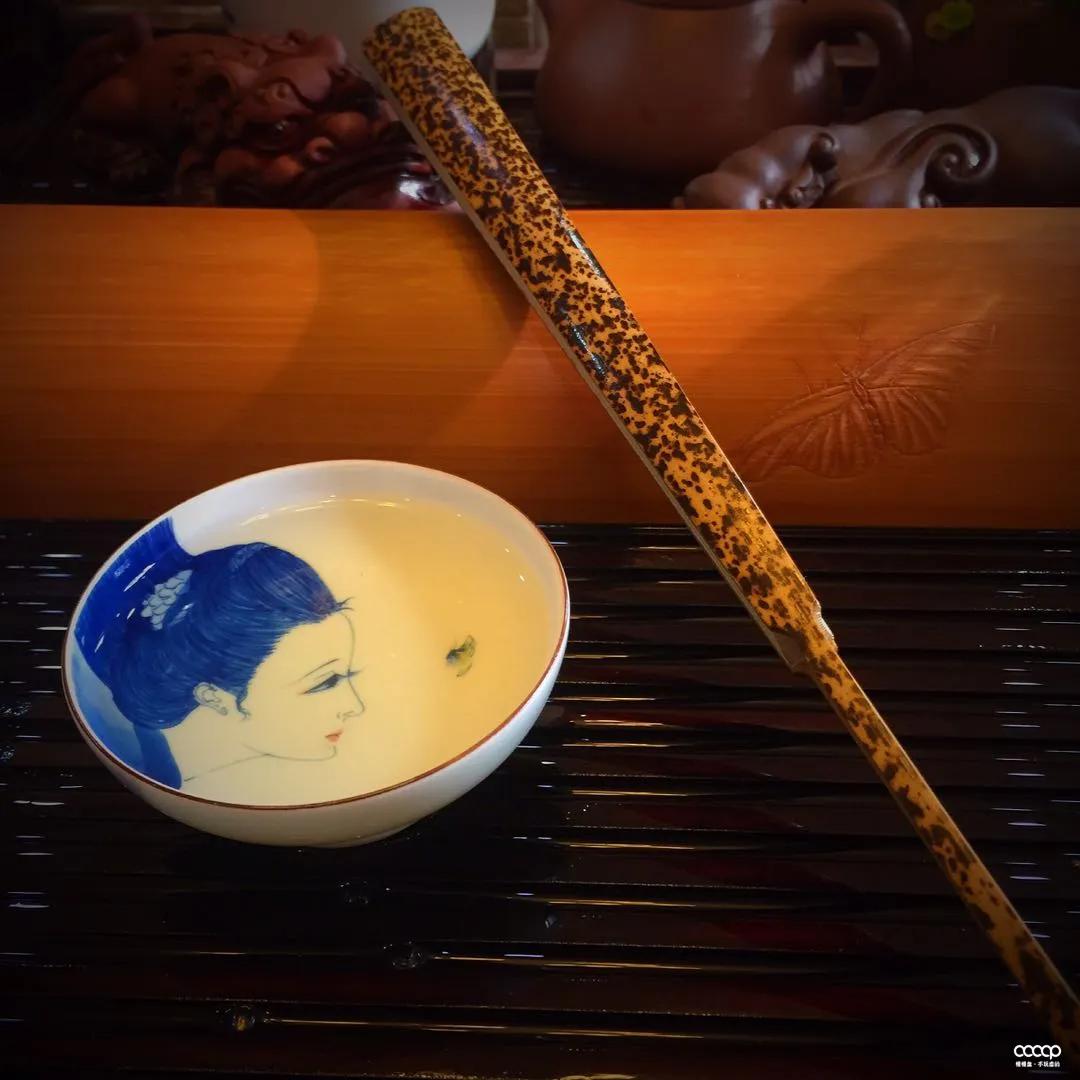 折扇几百到几万,几百到几千的折扇