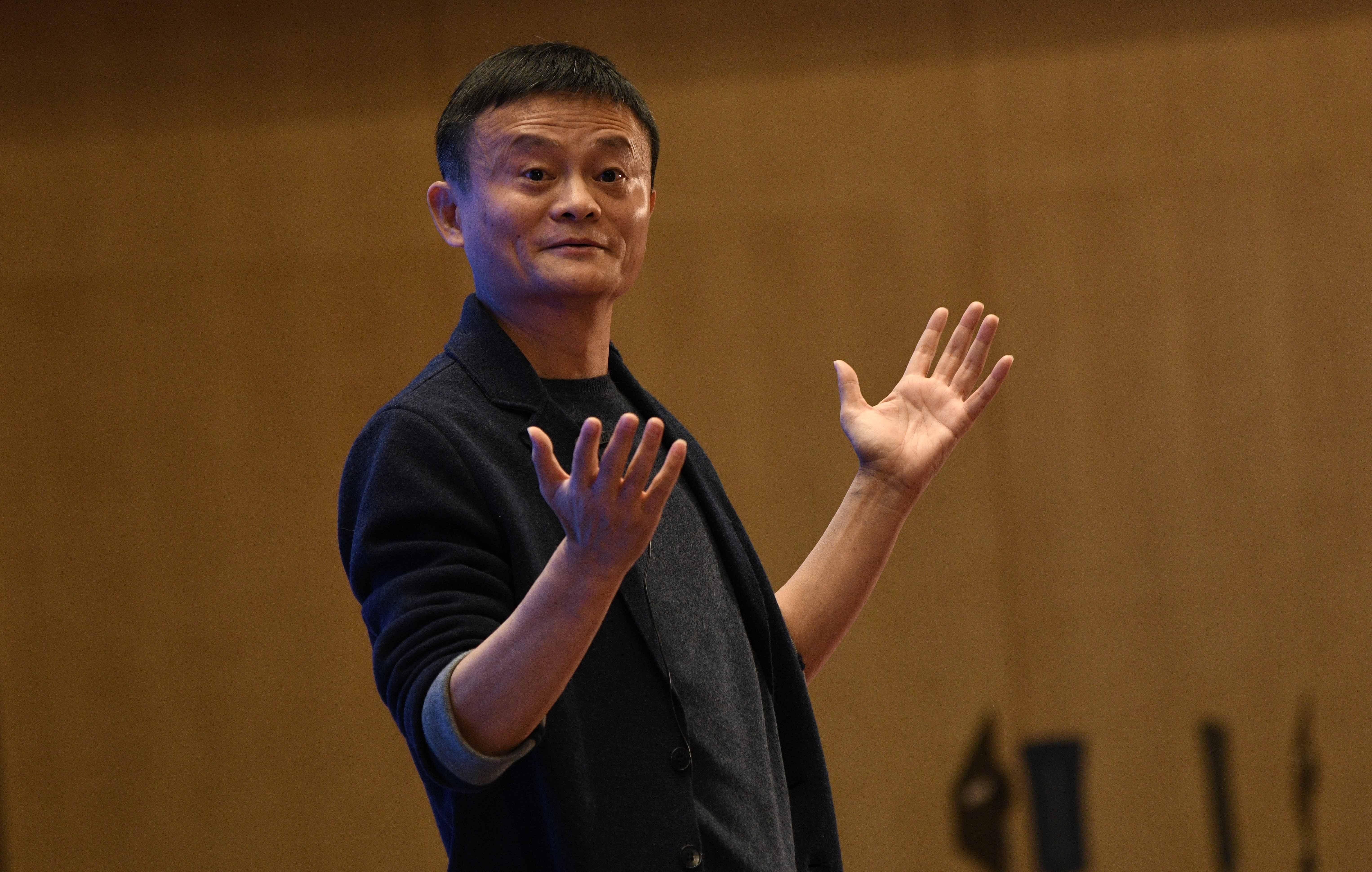 马云豪掷12亿！拿下恒大俱乐部50%股份，投资6年时间到底赚了多少