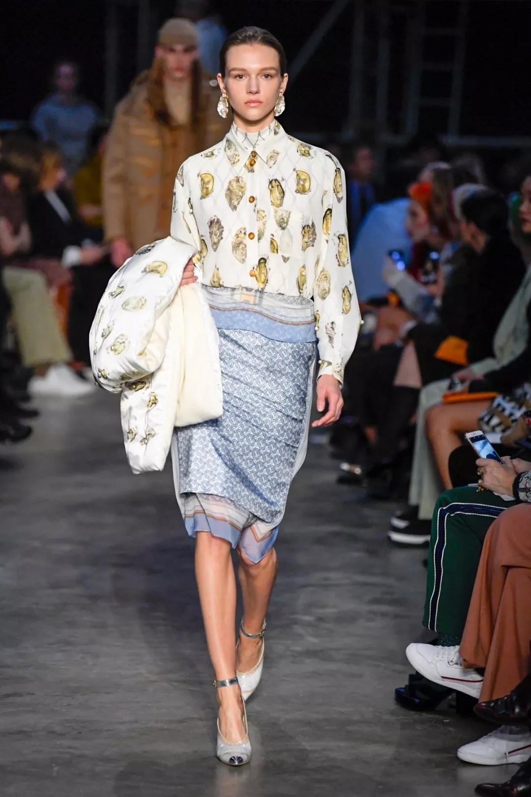 burberry新品啥时候上新,burberry促销新品