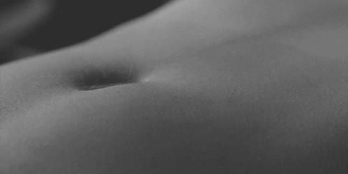 怪病无法直立行走,身患怪病无人能医