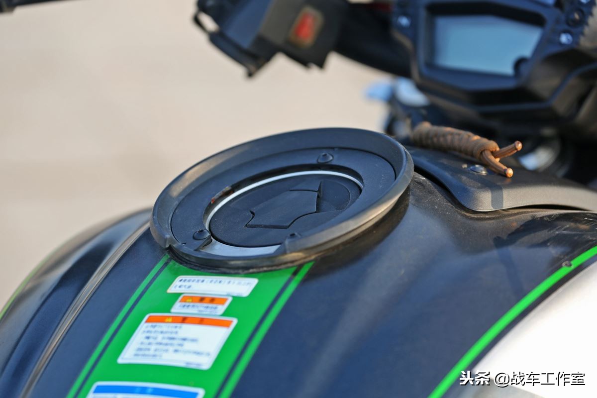 川崎火神vulcans650适合摩旅吗,川崎火神vulcans650特别版