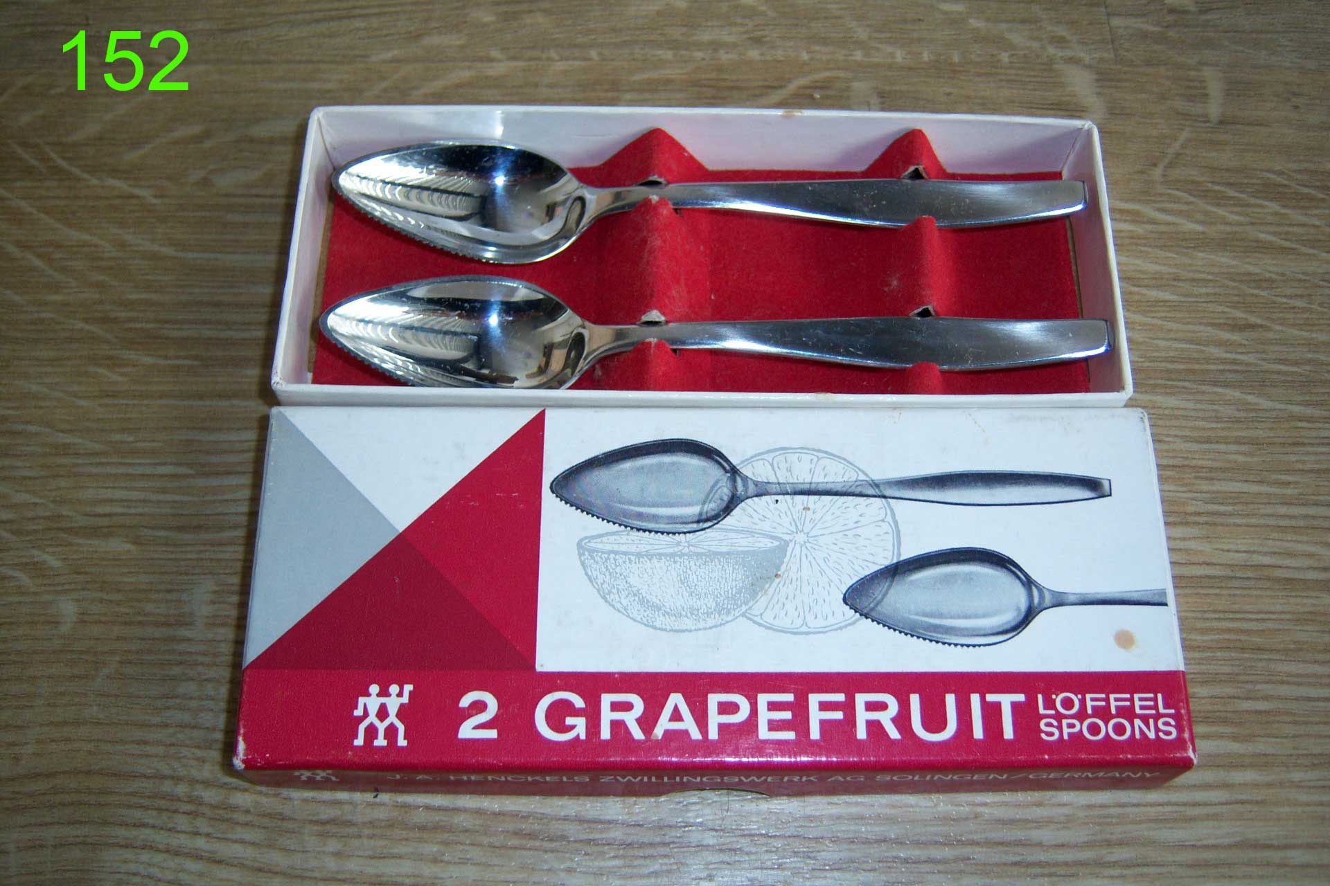 厨房餐桌上的世纪回眸：个人收藏双立人古物目录Season16