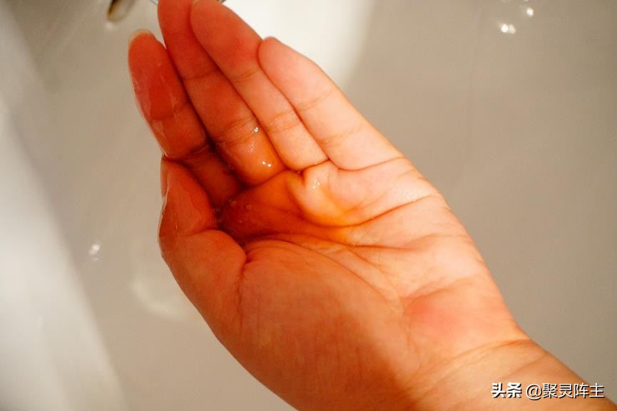 洗发水推荐控油蓬松去头皮屑男生,男士洗发水排行榜第一名去屑止痒