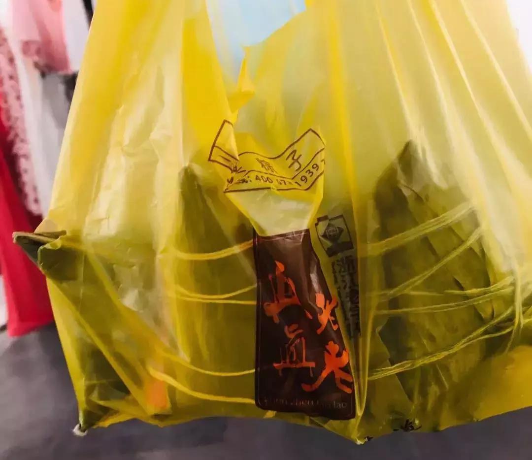 不到嘉兴也能吃到正宗的嘉兴粽子,美味的地道的嘉兴粽子