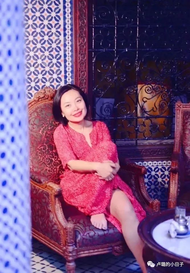 真正的法国女人,真正的巴黎女生冬天都在穿什么