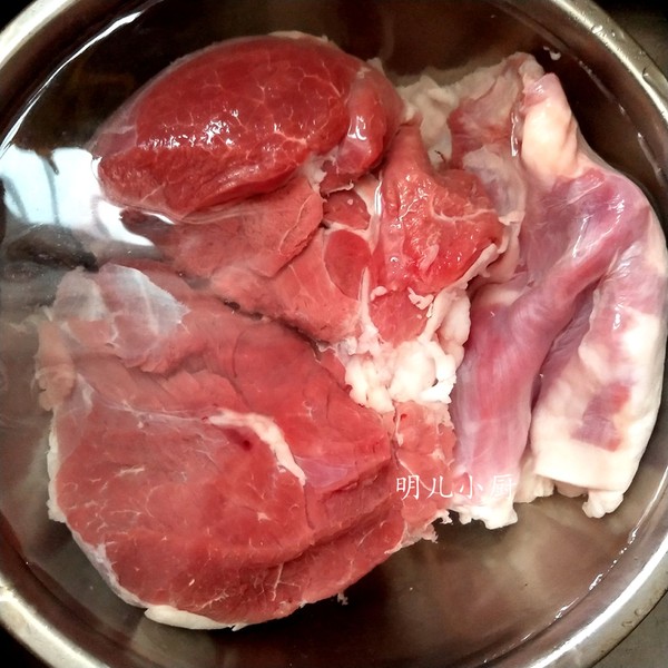 炖羊肉忌讳放什么调料,炖羊肉忌讳放什么调料香叶