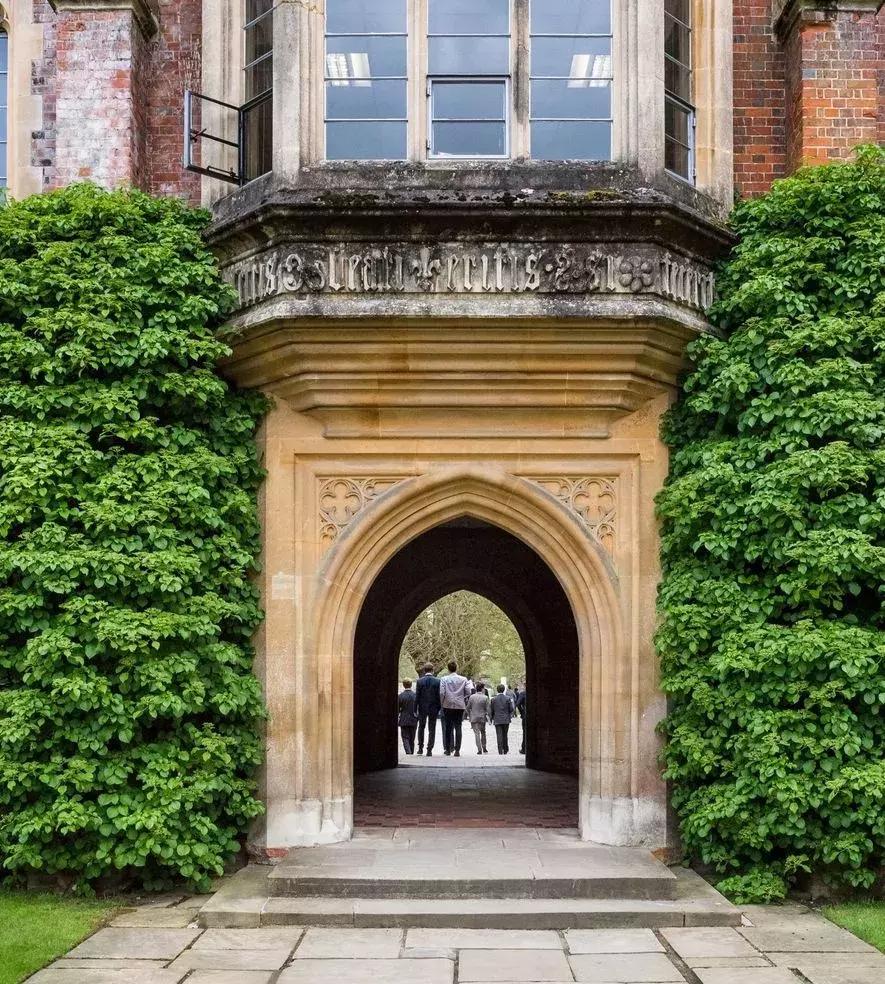 英国南部寄宿制男校温彻斯特公学