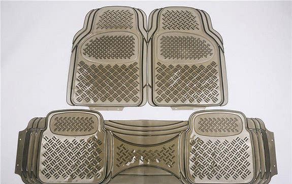 给爱车换一套新脚垫,给爱车定制脚垫应如何下单