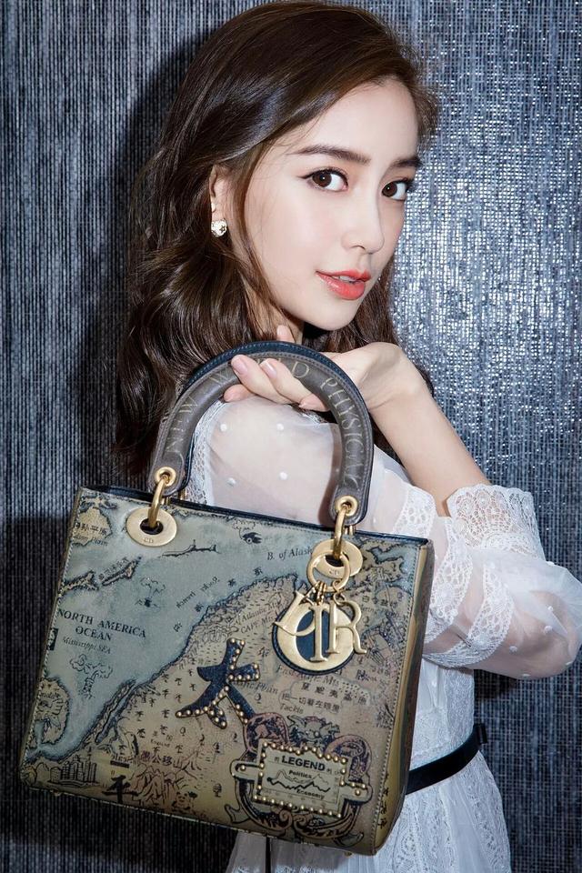杨颖同款dior包尺寸,angelababy有哪些迪奥的包包