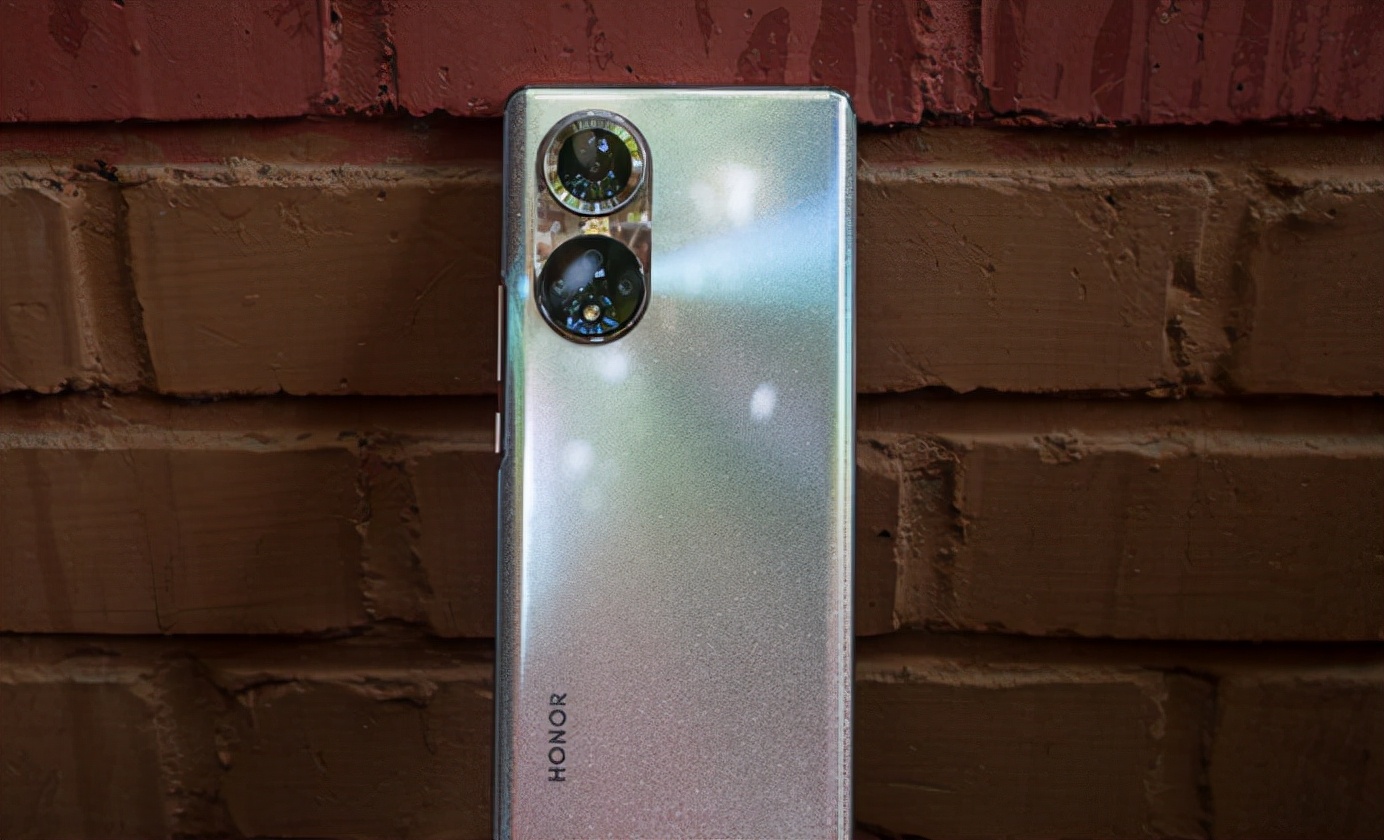 目前公认最好用的三款手机,盘点目前最值得入手的4款手机