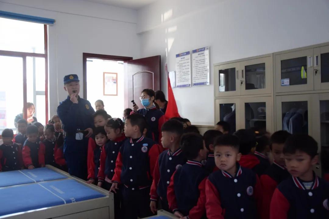 *防队消**里的生活~他们来揭秘啦~