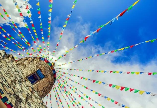 央视镜头下的杨紫文成公主,杨紫文成公主上热搜场面