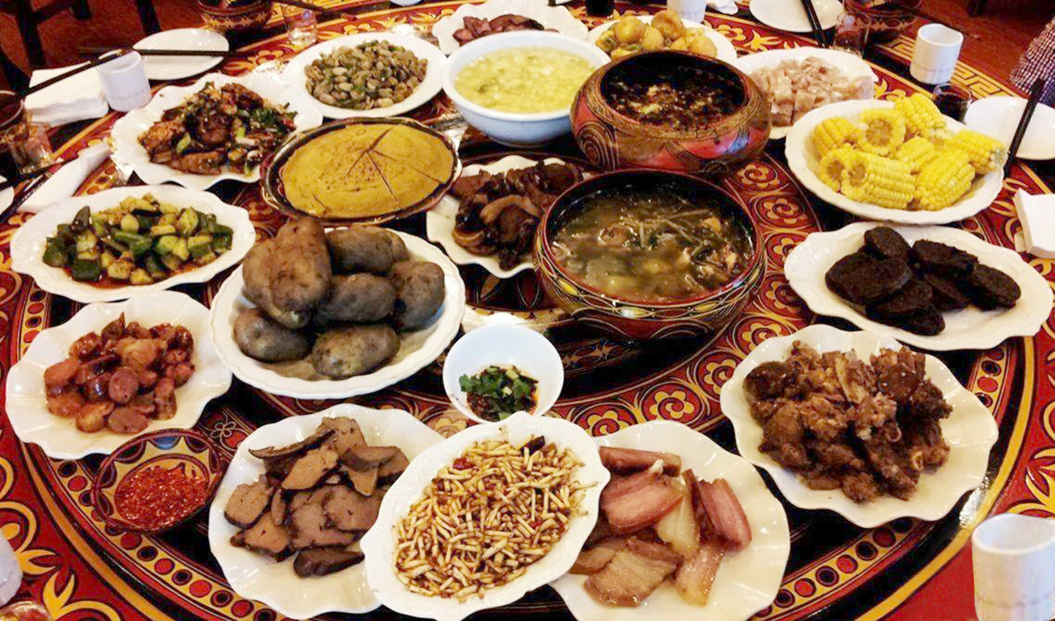 新中国成立后,毛主席亲自为这个少数民族,改了寓意美好的名字