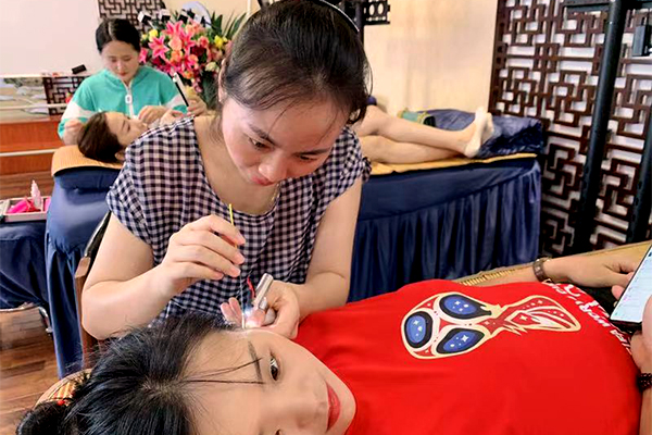 猫扑式采耳和躺式采耳,专业采耳培训方案