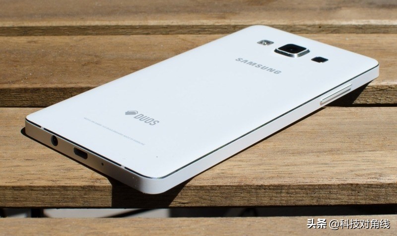 不容易!足足四年时间,中国用户终于让三星学会了放下架子