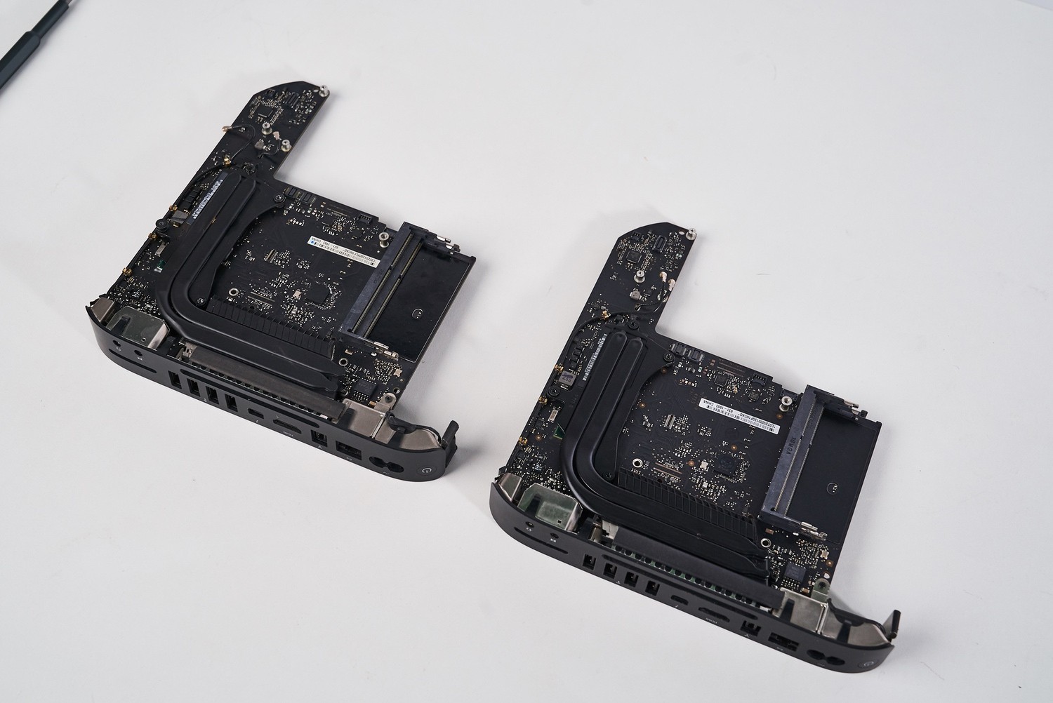 macmini2012安装双硬盘,macmini2012拆解