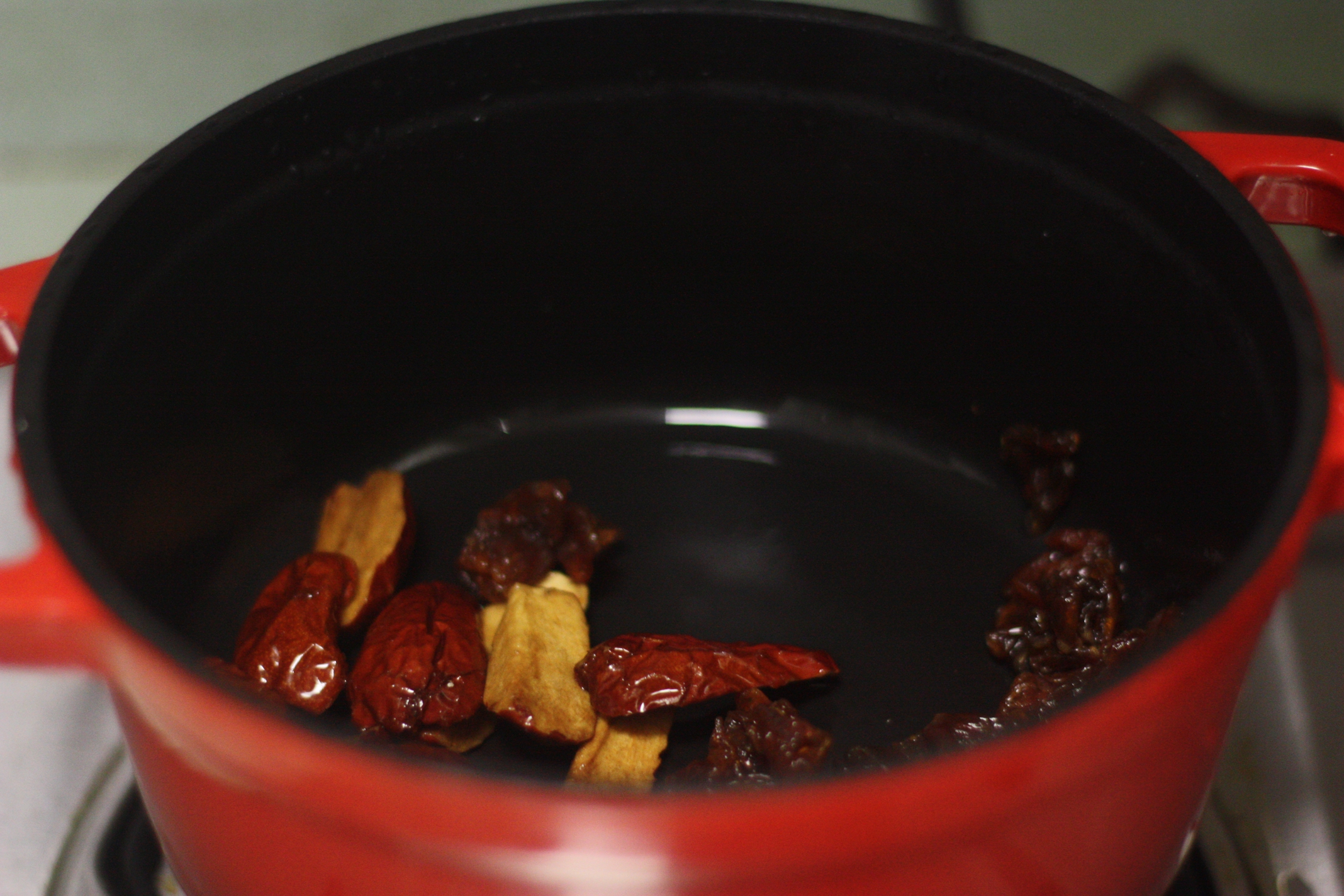 冬天易感冒，这糖水驱寒暖胃，全身暖和很舒坦，尤其女人要多吃