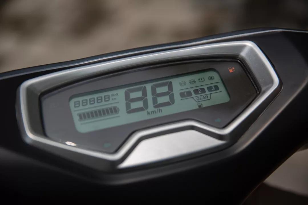 雅迪轻便摩托T9D能装多大电池,雅迪t9