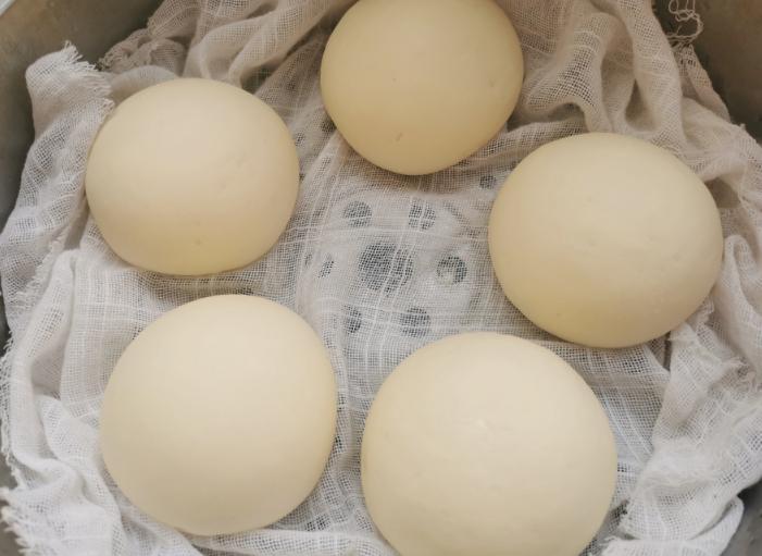 酵母发面的正确方法馒头,天冷发面太慢教你一个新技巧