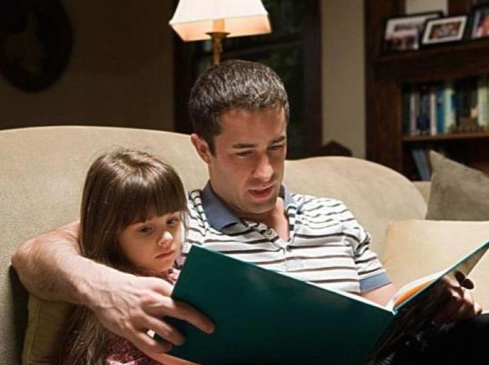 孩子经常“夹腿”咋回事？家长别大意，这些细节要重视