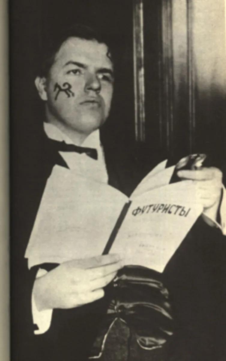 行为艺术到底是什么,通俗点讲什么是行为艺术