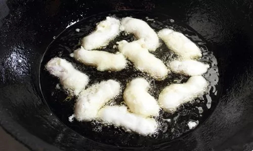 如何调浆糊才会脆,万能脆浆糊的正确比例