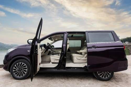 长安欧尚科尚mpv48伏轻混油耗,长安欧尚科尚mpv对比传祺gm6