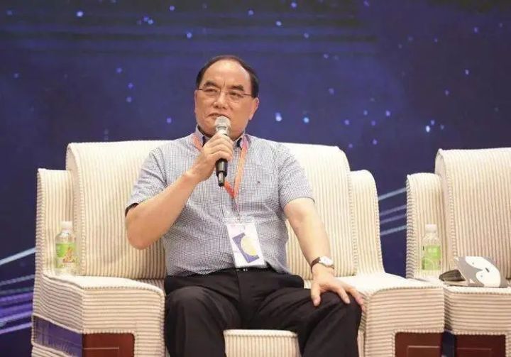 何人还识人人乐？