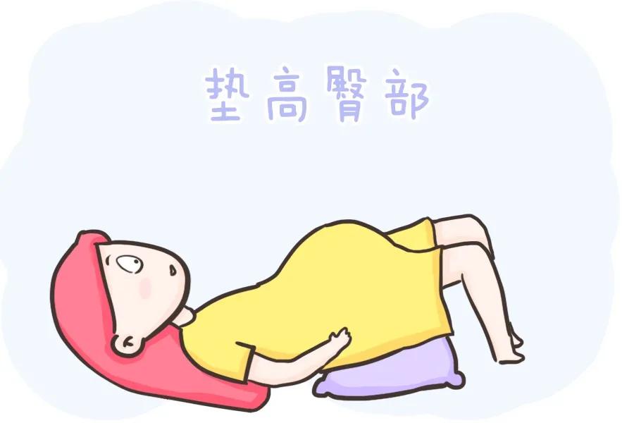 孕妇独自在家生孩子羊水破了,第一次生孩子羊水破了