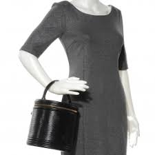 lv经典款小包推荐,lv包的小锁