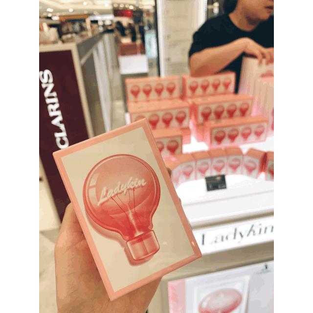 沈梦辰美妆精华,沈梦辰全靠这款精华液逆袭变白